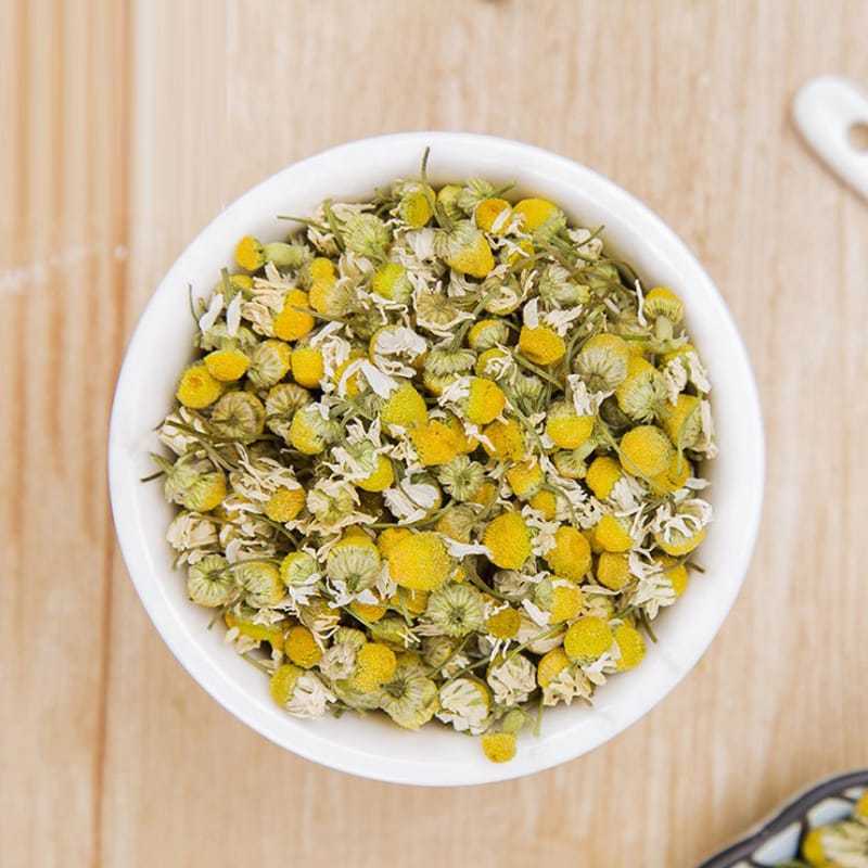 Kombu-Chan Dried Chamomile Tea / Teh Bunga Kamomil Kering - 50 g thumbnail 3